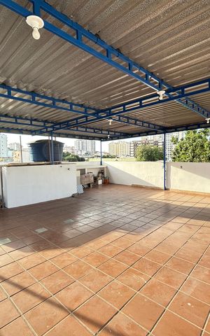 Casa de condomínio à venda com 186m², 4 quartos e sem vagaTerraço