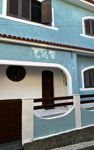 Casa de condomínio à venda com 186m², 4 quartos e sem vagaFachada