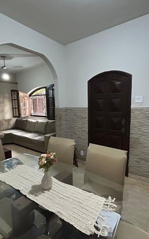 Casa de condomínio à venda com 186m², 4 quartos e sem vagaSala 1