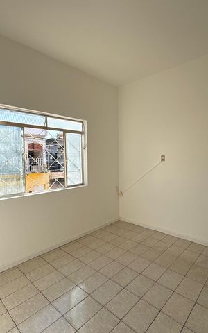 Casa para alugar com 161m², 2 quartos e 1 vaga Casa para alugar com 161m², 2 quartos e 1 vagaSala