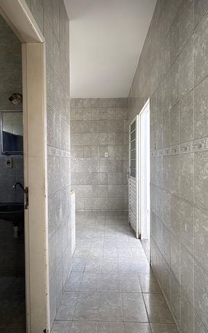 Casa para alugar com 161m², 2 quartos e 1 vaga Casa para alugar com 161m², 2 quartos e 1 vagaBanheiro social