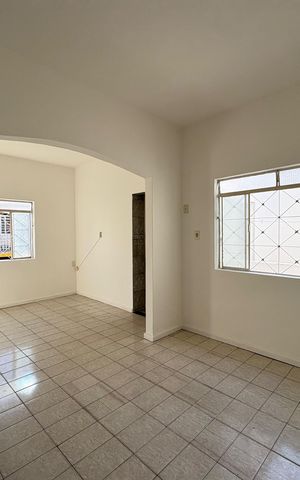 Casa para alugar com 161m², 2 quartos e 1 vaga Casa para alugar com 161m², 2 quartos e 1 vagaSala