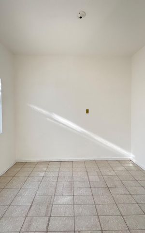 Casa para alugar com 161m², 2 quartos e 1 vaga Casa para alugar com 161m², 2 quartos e 1 vagaQuarto
