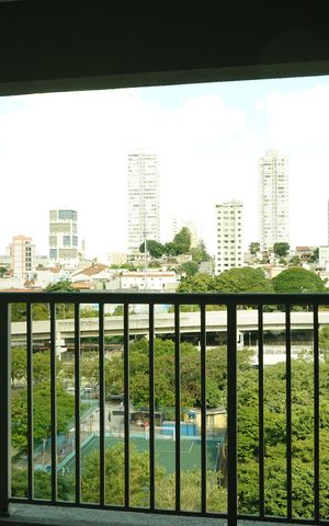 Apartamento para alugar com 47m², 2 quartos e sem vagaVaranda