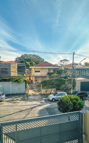 Casa à venda com 180m², 3 quartos e 2 vagas Casa à venda com 180m², 3 quartos e 2 vagasVista da Suíte
