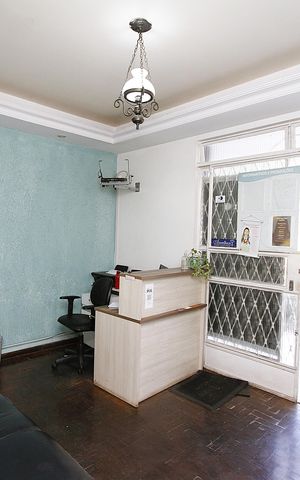 Casa à venda com 360m², 4 quartos e 4 vagasSala