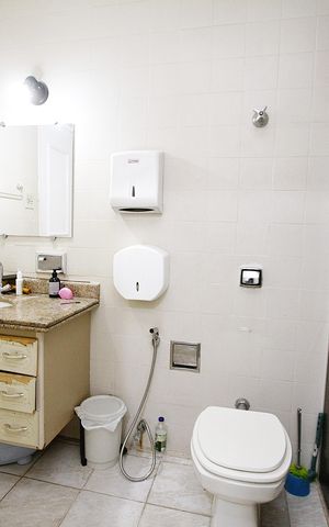 Casa à venda com 360m², 4 quartos e 4 vagasBanheiro da Suíte