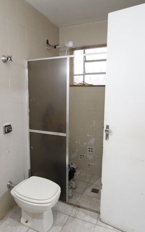Casa à venda com 360m², 4 quartos e 4 vagasBanheiro da Suíte
