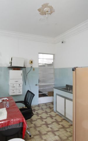 Casa à venda com 360m², 4 quartos e 4 vagasCozinha