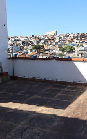 Casa à venda com 196m², 4 quartos e 3 vagasVaranda