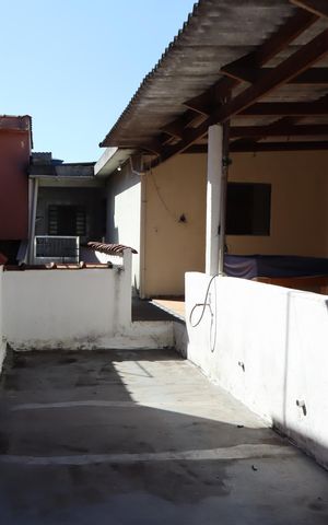 Casa à venda com 196m², 4 quartos e 3 vagasVaranda