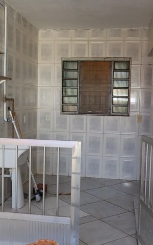 Casa à venda com 196m², 4 quartos e 3 vagasÁrea de serviço da edícula