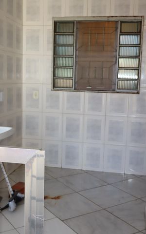 Casa à venda com 196m², 4 quartos e 3 vagasÁrea de serviço da edícula