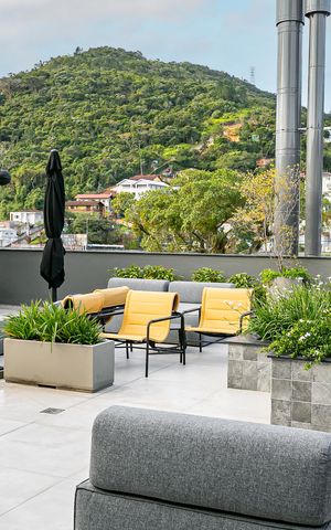 Apartamento para alugar com 112m², 2 quartos e sem vaga