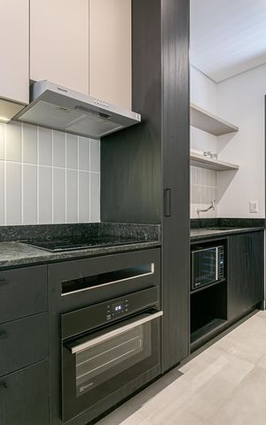 Apartamento para alugar com 138m², 1 quarto e sem vaga