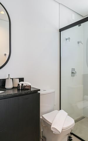 Apartamento para alugar com 138m², 1 quarto e sem vaga