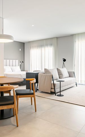Apartamento para alugar com 138m², 1 quarto e sem vaga