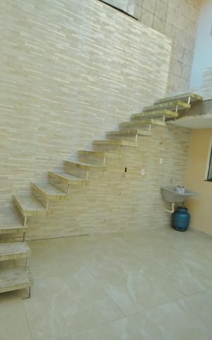 Casa à venda com 157m², 2 quartos e 2 vagasQuintal /Área de serviço 