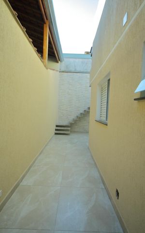 Casa à venda com 157m², 2 quartos e 2 vagasQuintal /Área de serviço 