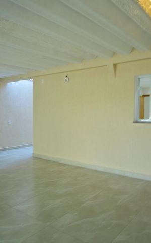 Casa à venda com 157m², 2 quartos e 2 vagasGaragem 