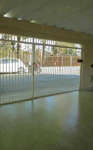 Casa à venda com 157m², 2 quartos e 2 vagasGaragem 