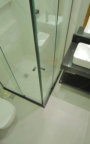 Casa à venda com 157m², 2 quartos e 2 vagasBanheiro da Suíte 1 