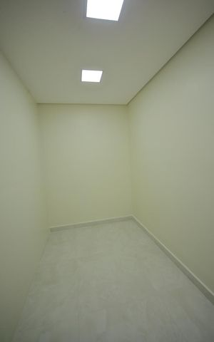 Casa à venda com 157m², 2 quartos e 2 vagasCloset da Suíte 1 