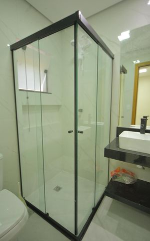 Casa à venda com 157m², 2 quartos e 2 vagasBanheiro da Suíte 1 