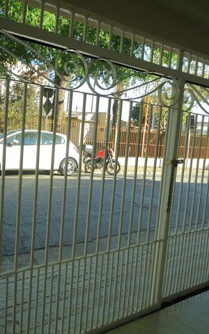 Casa à venda com 157m², 2 quartos e 2 vagasGaragem 