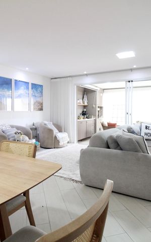 Apartamento à venda com 124m², 3 quartos e 2 vagas Apartamento à venda com 124m², 3 quartos e 2 vagasSala