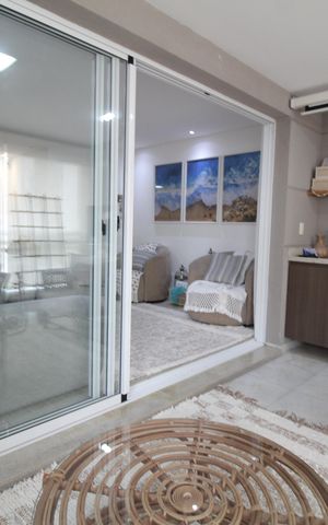 Apartamento à venda com 124m², 3 quartos e 2 vagas Apartamento à venda com 124m², 3 quartos e 2 vagasVaranda