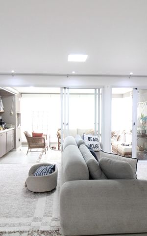 Apartamento à venda com 124m², 3 quartos e 2 vagas Apartamento à venda com 124m², 3 quartos e 2 vagasSala