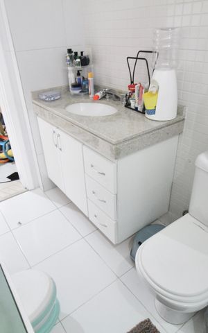Apartamento à venda com 124m², 3 quartos e 2 vagas Apartamento à venda com 124m², 3 quartos e 2 vagasSuite 2 - Banheiro