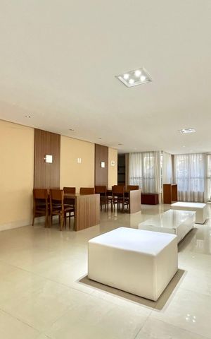 Apartamento à venda com 116m², 2 quartos e 2 vagas Apartamento à venda com 116m², 2 quartos e 2 vagasÁrea comum - Salão de festas