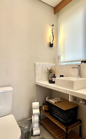 Apartamento à venda com 116m², 2 quartos e 2 vagas Apartamento à venda com 116m², 2 quartos e 2 vagasLavabo