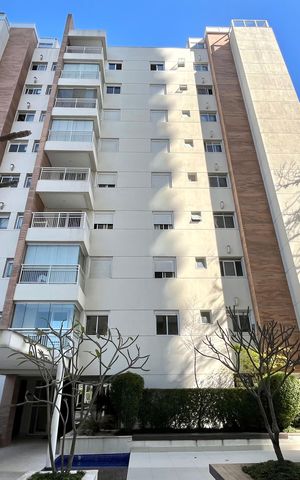 Apartamento à venda com 116m², 2 quartos e 2 vagas Apartamento à venda com 116m², 2 quartos e 2 vagasFachada do bloco