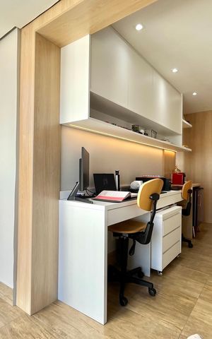 Apartamento à venda com 116m², 2 quartos e 2 vagas Apartamento à venda com 116m², 2 quartos e 2 vagasEscritório