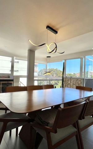 Apartamento à venda com 116m², 2 quartos e 2 vagas Apartamento à venda com 116m², 2 quartos e 2 vagasSala