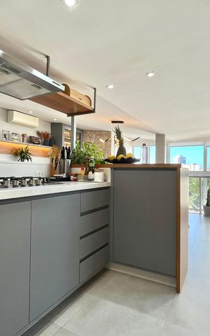 Apartamento à venda com 116m², 2 quartos e 2 vagas Apartamento à venda com 116m², 2 quartos e 2 vagasCozinha