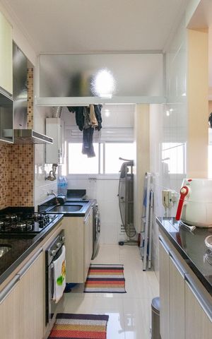 Apartamento à venda com 72m², 2 quartos e 1 vaga Apartamento à venda com 72m², 2 quartos e 1 vagaCozinha