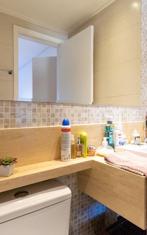 Apartamento à venda com 72m², 2 quartos e 1 vaga Apartamento à venda com 72m², 2 quartos e 1 vagaBanheiro da Suíte