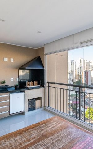 Apartamento à venda com 72m², 2 quartos e 1 vaga Apartamento à venda com 72m², 2 quartos e 1 vagaVaranda