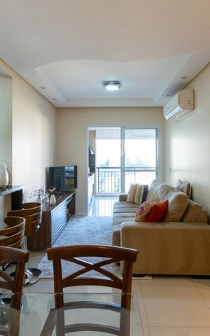 Apartamento à venda com 72m², 2 quartos e 1 vaga Apartamento à venda com 72m², 2 quartos e 1 vagaSala
