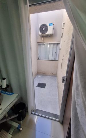 Casa à venda com 210m², 3 quartos e 2 vagas Casa à venda com 210m², 3 quartos e 2 vagasQuarto
