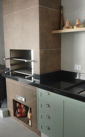 Casa de condomínio à venda com 480m², 3 quartos e 4 vagasÁrea gourmet