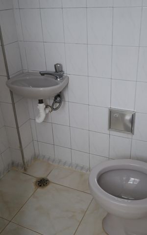 Apartamento à venda com 108m², 3 quartos e sem vagaBanheiro de serviço