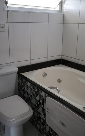 Apartamento à venda com 108m², 3 quartos e sem vagaBanheiro social