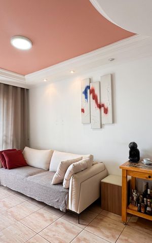 Apartamento à venda com 67m², 3 quartos e 1 vaga Apartamento à venda com 67m², 3 quartos e 1 vagaSala