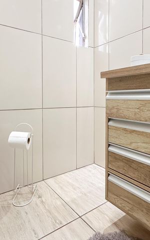 Apartamento à venda com 67m², 3 quartos e 1 vaga Apartamento à venda com 67m², 3 quartos e 1 vagaBanheiro Social