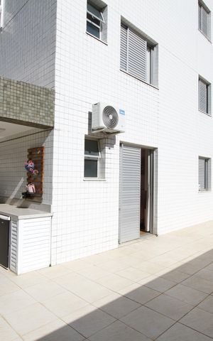 Apartamento à venda com 243m², 4 quartos e 3 vagasÁrea privativa